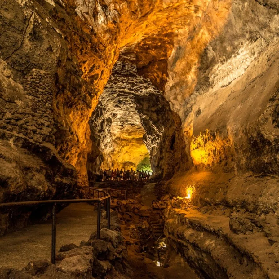 Cueva-de-los-Verdes-3827-Grande